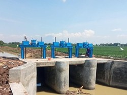 Angin Segar Pertanian Indramayu, Pintu Air Cimalang Kini Lebih Tangguh