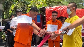 Perlawanan Terakhir Kacab Bank dan Perdebatan Para Penculik