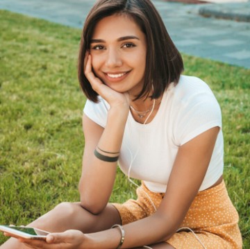 Ramalan Zodiak Minggu ini: Hubungan, Karier, dan Keuangan di 17 - 23 November 2025