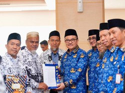 2 Guru Luwu Utara Minta Polemik PTDH Diakhiri: Gubernur Tidak Ada Kesalahan