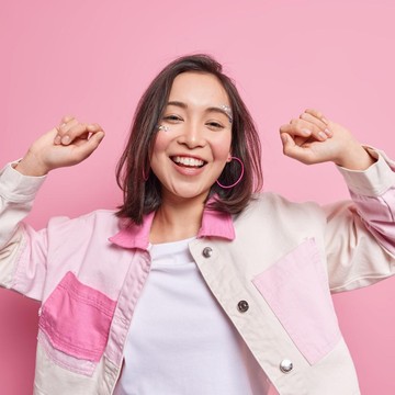 5 Ciri Perempuan Bahagia yang Penuh dengan Energi Positif