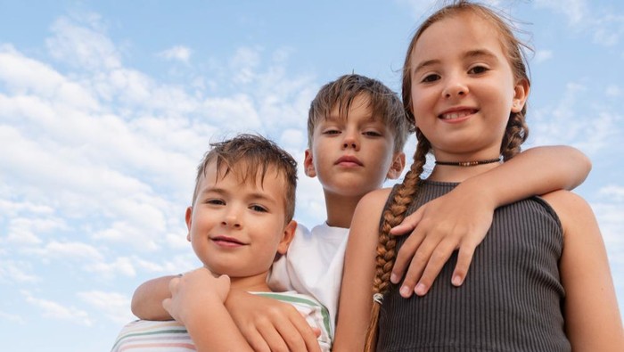 5 Ciri Kepribadian Anak Tengah Menurut Ilmu Psikologi