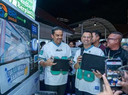 Program Yok Kita Gas BRI Ajak Masyarakat Kelola Sampah Pakai RVM