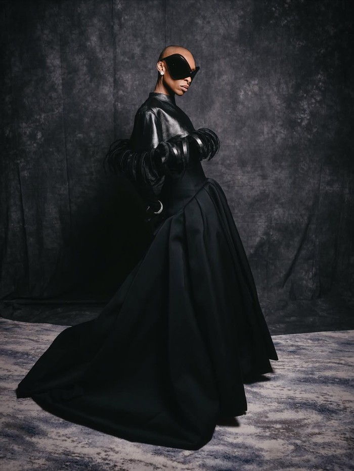 Cynthia Erivo di premier Wicked: For Good, NYC. Ia mengenakan ballgown dari Balenciaga.