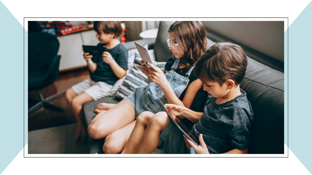 Australia Larang Anak di Bawah Umur Main Medsos, Indonesia Kapan?