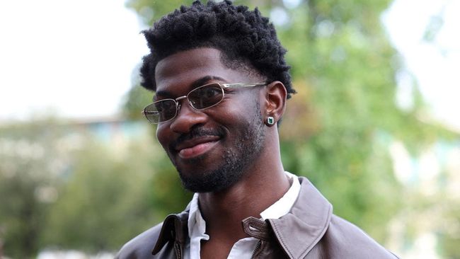 Hakim menyebut Lil Nas X bisa saja bebas dari tuduhan dengan syarat menjalani perawatan kesehatan mental selama dua tahun.