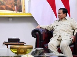 Prabowo Makan Siang Bareng Michael Bloomberg di Istana Bahas Danantara