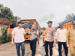 Pemprov Banten Siapkan Pos Pantau Truk di Bojonegara, Awasi Jam Operasional