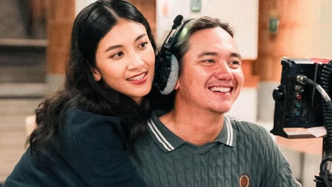 7 Potret Kehidupan Rumah Tangga Adipati Dolken dan Canti Tachril Setelah 5 Tahun Menikah