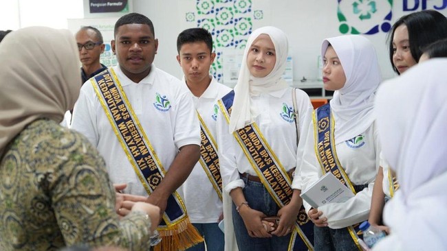 BPJS Kesehatan mengajak finalis Duta Muda untuk kunjungan ke RS Islam Sukapura dan Kantor BPJS Jakarta Utara, memperdalam pemahaman tentang Program JKN.