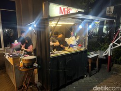 Video: Cicipi Mie Singapura dan India di Bekasi