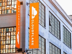 Apa Itu Cloudflare, Perusahaan Tak Terlihat yang Menopang Internet