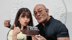 Diminta Rujuk, 7 Momen Deddy Corbuzier Rayakan Ulang Tahun Sabrina Saat Proses Cerai