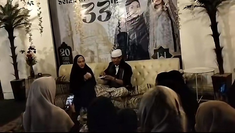 Habib Bahar bin Smith dan Fadlun Istri Pertama