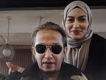 Ngaku Ogah Poligami, 7 Potret Kemesraan Habib Bahar dengan Fadlun Sang Istri Sah