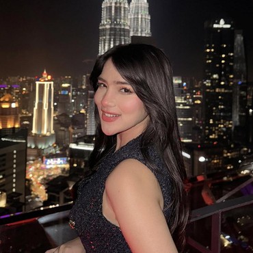 Orang Terdekat Tak Kaget Davina Karamoy Pelakor, Eks Menpora Dito Unfollow Istri