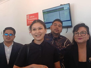 Absen di Sidang Cerai, Marissa Anita Mantap Berpisah dari Andrew Trigg