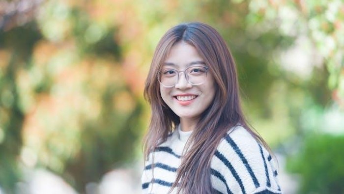 5 Zodiak yang Terlahir Penuh Karisma dan Pesona Alami