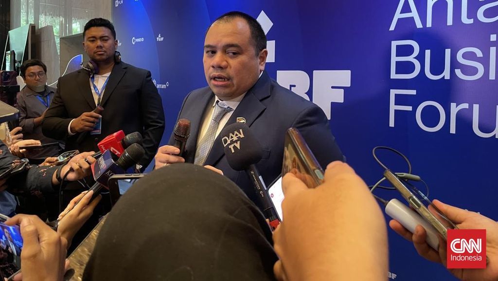 Bos Danantara Ajak Borong Saham saat IHSG Merah, Apa Pilihannya?