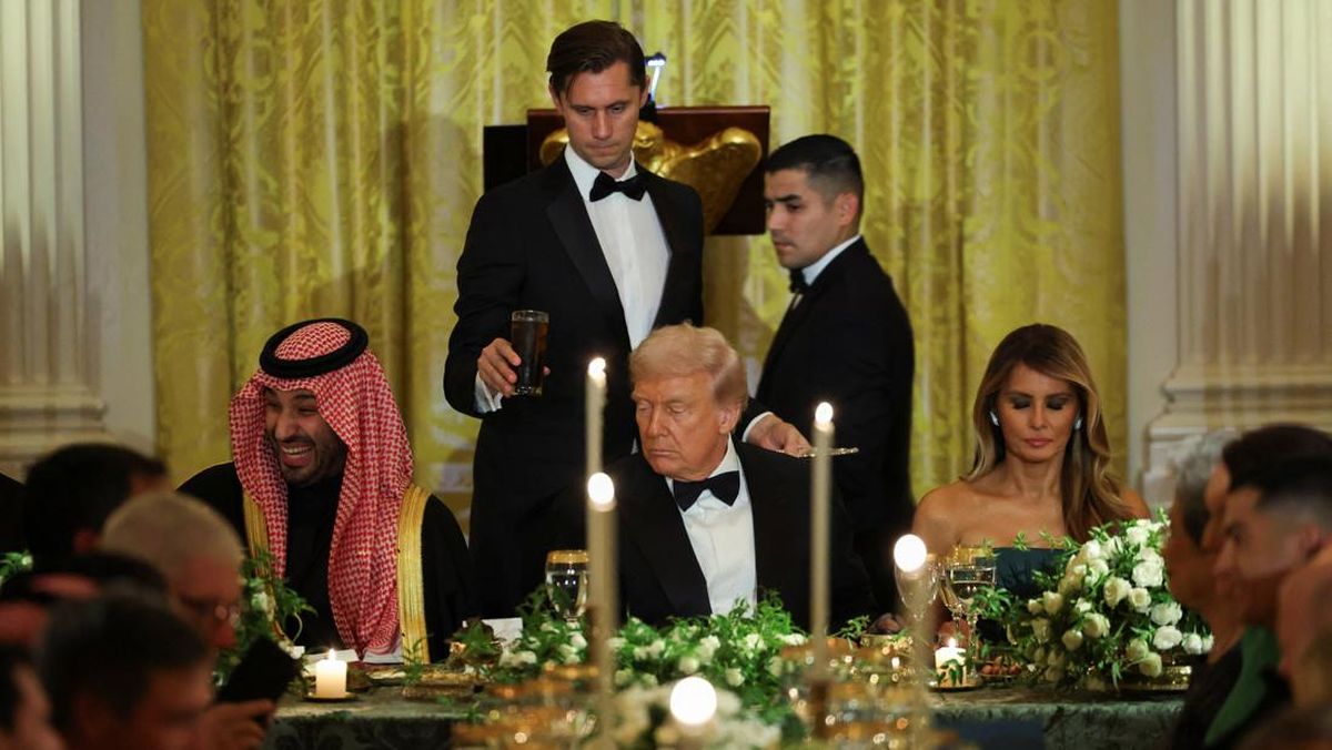 Trump Undang Cristiano Ronaldo-Elon Musk Makan Malam Bareng MbS