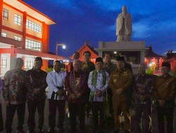 Menag Resmikan Kampus Agama Khonghucu Negeri Pertama di Indonesia