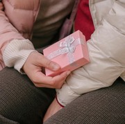 BeauPicks: Rekomendasi 5 Kado Akhir Tahun untuk Pria, Murah dan Bermanfaat!