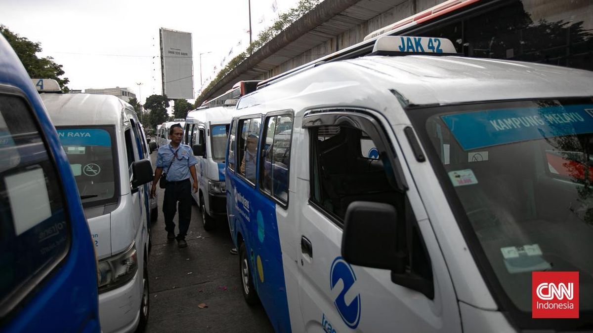 Sopir Angkot Dibakar di Tanah Abang: Luka Bakar 40 Persen-Pelaku Buron