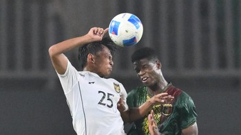 FOTO: Zijlstra-Struick Cetak Gol, Indonesia vs Mali Seri 2-2 di Leg 2