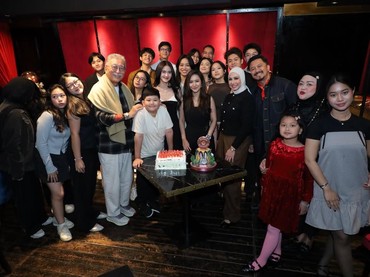 Dihadiri Dua Ibu, Intip 7 Momen Hangat Pesta Ulang Tahun Leya Prince Anak Ferry Maryadi