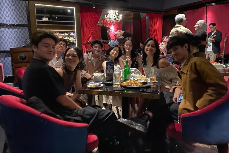 Ulang Tahun Leya Anak Ferry Maryadi