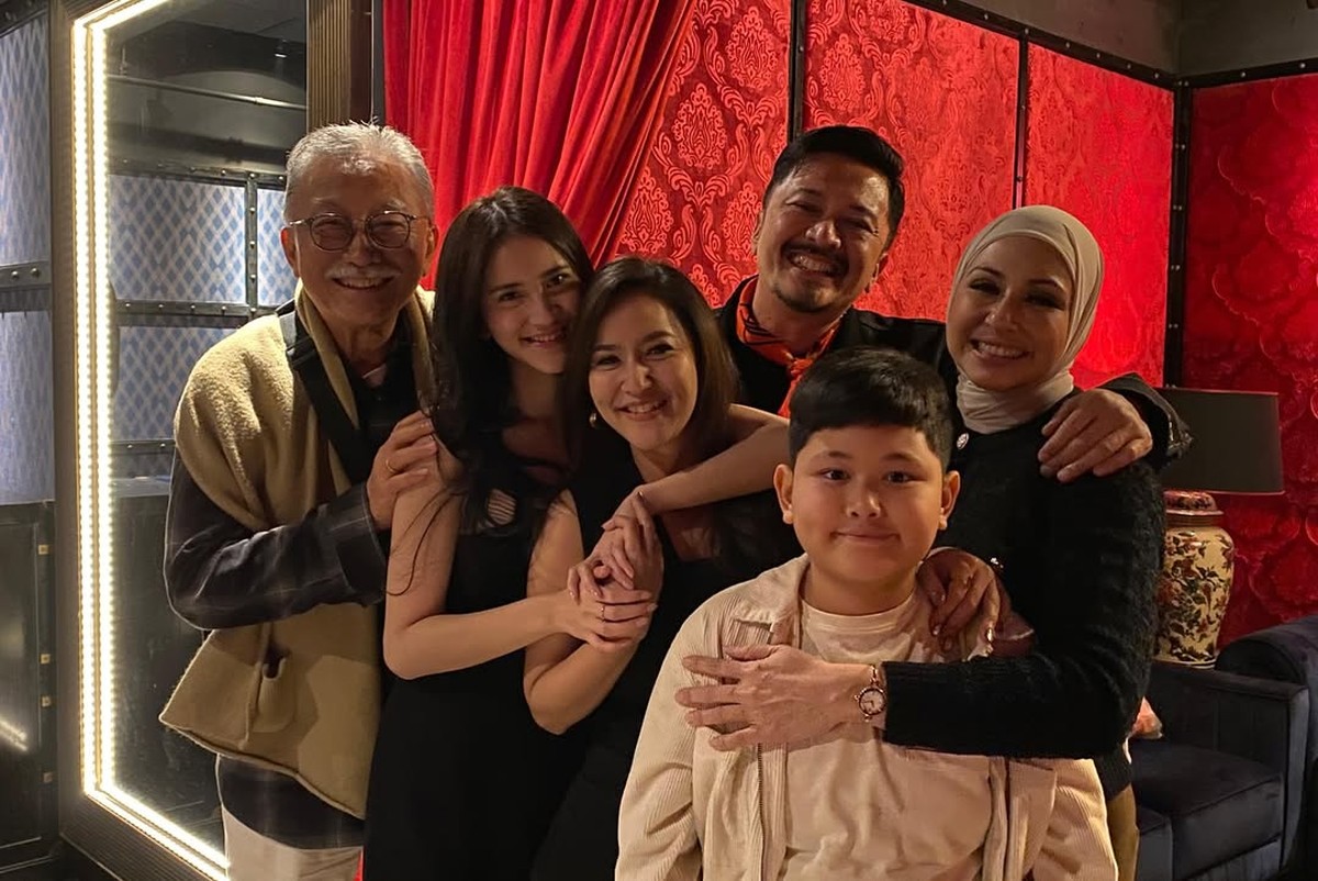 Ulang Tahun Leya Anak Ferry Maryadi