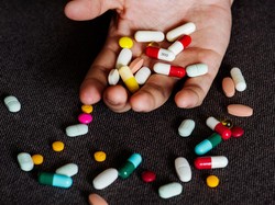 Waspada! BPOM Ungkap Deretan Obat Ilegal Paling Banyak Dijual Online