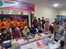 Polda Kepri Tangkap 13 Pengedar Narkoba, Sita Ribuan Gram Ganja-Sabu