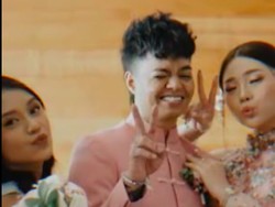 Netizen Soroti Kehadiran Lula Lahfah di Pernikahan Reza Arap & Wendy Walters