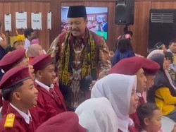 Mensos Pastikan Sekolah Rakyat Miliki Gedung Permanen pada 2026