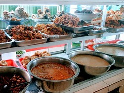 Daftar Warteg Terenak di Jakarta hingga Rekomendasi Ayam Goreng Arab