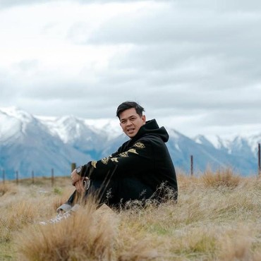 Aspal Jalan Berlubang di Tangsel, Surya Insomnia Habis Berapa?