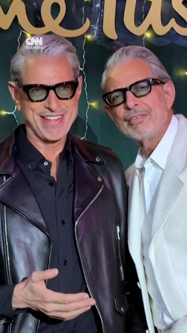 Jeff Goldblum Girang Jumpa 'Kembaran' di New York