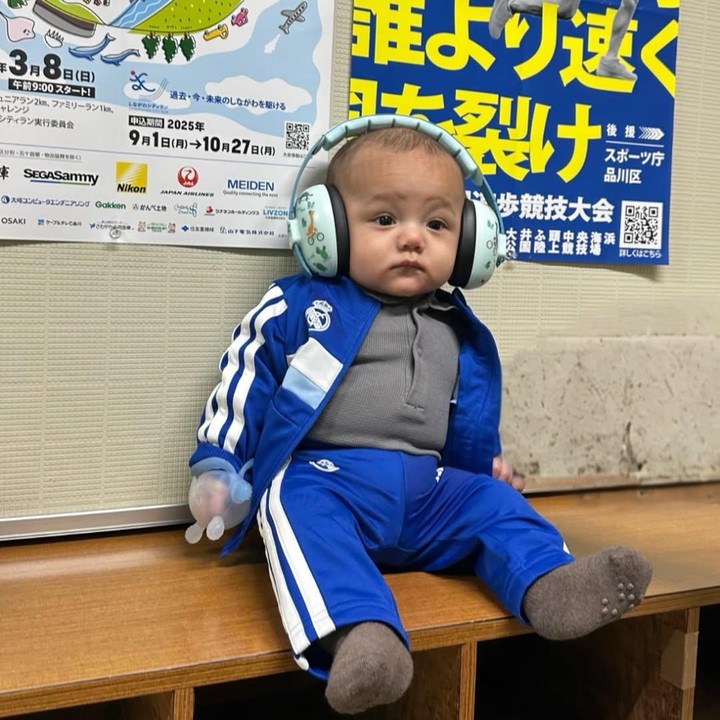 <p>Sejak baby Noa lahir, kehidupan Tora banyak berubah. Ia kini lebih banyak menghabiskan waktu bersama sang cucu yang belum genap setahun itu. Melalui unggahan di Instagram, Tora kerap membagikan momen kebersamannya dengan Noa. (Foto: Instagram @t_orasudi_ro)</p>