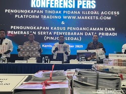 Kasus Pemerasan Modus Pinjol Ilegal, Bareskrim Sita 32 Ponsel-Uang Rp 14,2 M
