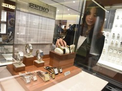 Butik Arloji Bernuansa Warisan Jepang Kembali Rambah Pasar Surabaya