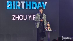Gelar Fanmeeting di Indonesia, Zhou Yiran Coba Makanan Indonesia-Challenge TikTok