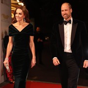 Comeback Setelah 2 Tahun, Gaya Red Carpet Putri Kate dan Pangeran William Pukau Publik