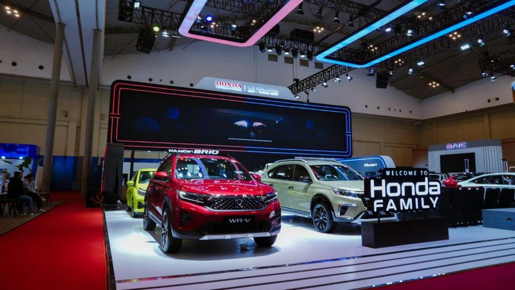 10 Merek Mobil Terlaris April 2026: Honda Nyaris Out