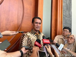 Mentan Ancam Cabut Izin 136 Kios yang Persulit Petani Beli Pupuk Subsidi