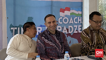 Berita Panas dari Dunia Sport CNN : Terungkap, Kapadze Pernah Dikontak PSSI soal Pelatih Timnas Indonesia