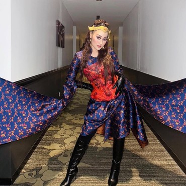 Profil Aisha Retno, Penyanyi Keturunan Indonesia yang Bilang Batik dari Malaysia