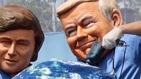 Aktivis di KTT COP30 Gelar Protes Teatrikal, Sindir Pemimpin Dunia