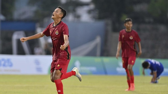 Tim sepak bola cerebral palsy Indonesia mencetak sejarah lolos ke babak utama IFCPF World Cup 2026 di Amerika Serikat.