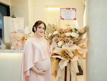 2 Minggu Lagi Lahiran, Yasmine Ow Masih Rahasiakan Gender Anak ke-2